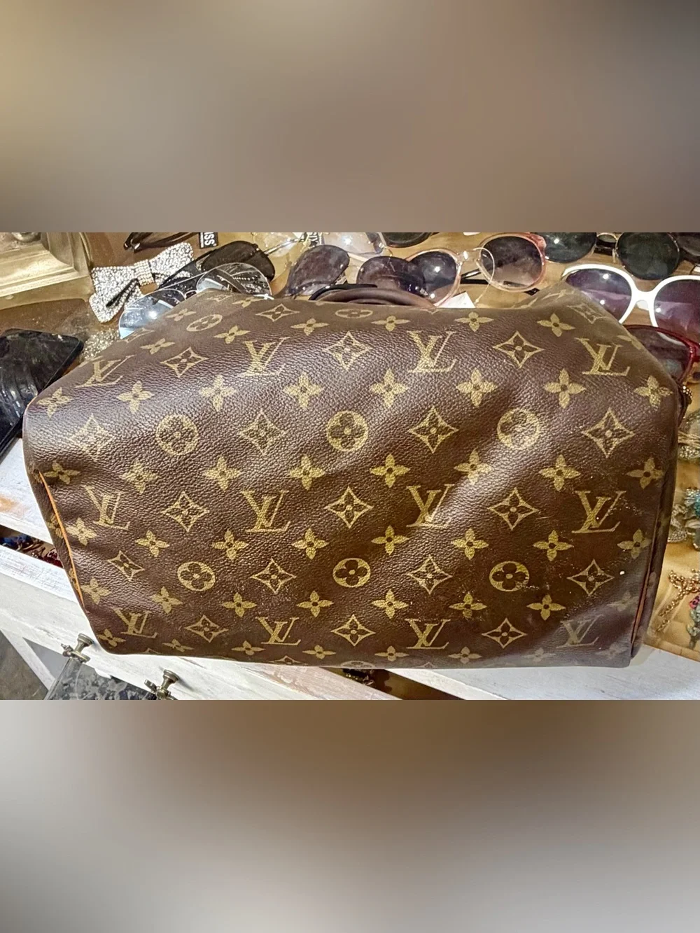LV SPEEDY BAG 30